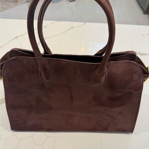 Chic Suede Tote in Rich Brown